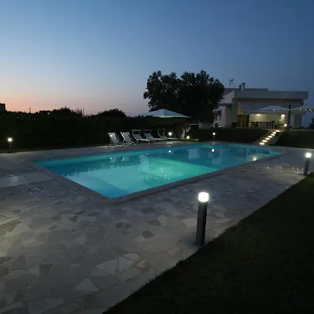 Apulia Bianca Villa