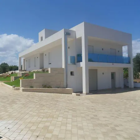 Villa Apulia Bianca *
